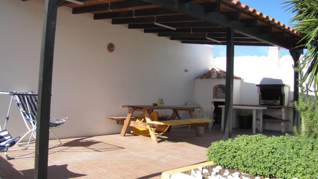 A Casa Da Avo Custodinha Villa Bias do Norte Luaran gambar